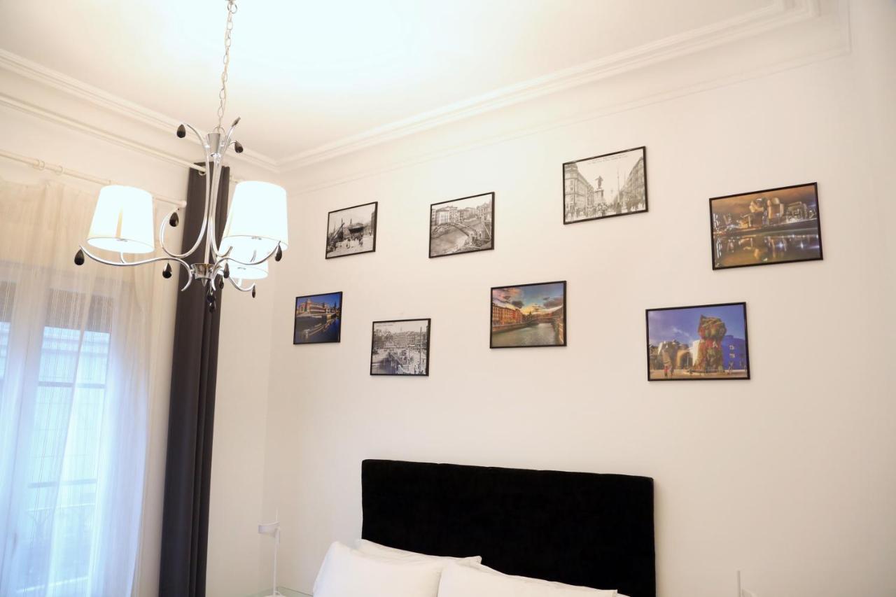 Piso Exclusivo Frente Al Casco Viejo Con Parking Gratis Apartment Bilbao Exterior photo